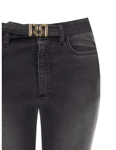 Jeans flare elásticos com cinto a condizer e fivela com logótipo RR Rinascimento