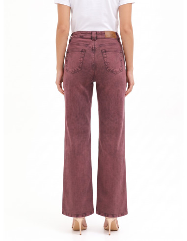 Jeans Wide Leg elásticos com efeito usado Rinascimento