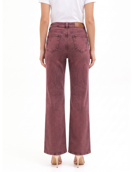Jeans Wide Leg elásticos com efeito usado Rinascimento