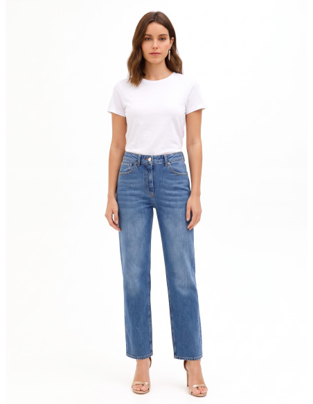 Jeans de corte direito com etiqueta com logótipo no bolso traseiro Rinascimento