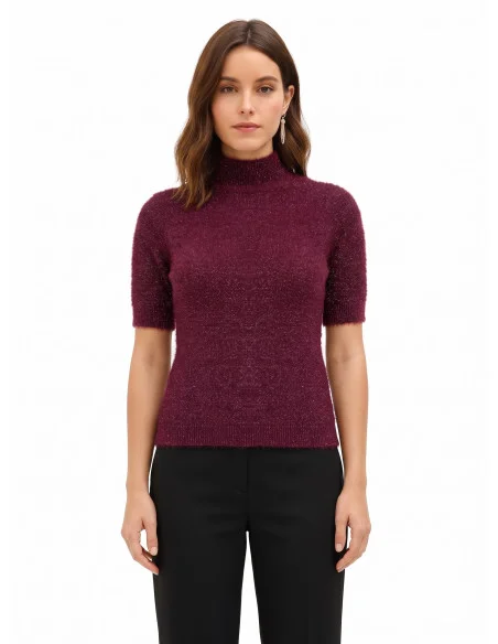 Camisola Fluffy de Manga Curta com Fio Lurex de Efeito Brilhante Rinascimento