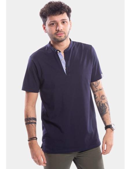 T-shirt com gola coreana Rodrigo