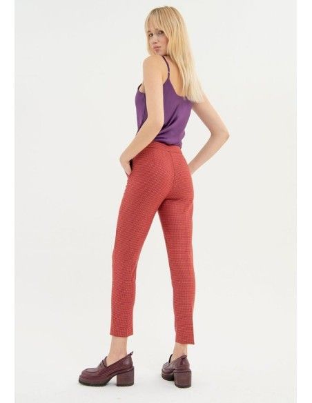 Calças regulares em tecido técnico Fracomina