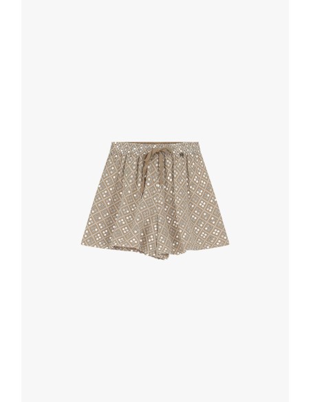 Calções com padrões e cinto Dixie