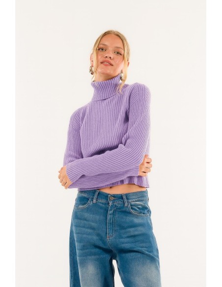 Gola alta com nervuras Kontatto