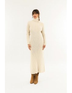 Vestido de gola alta com nervuras Kontatto 2