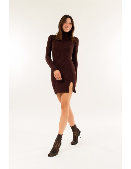 Vestido de gola alta com fendas Kontatto