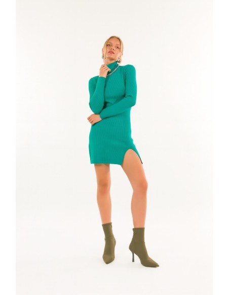 Vestido de gola alta com fendas Kontatto