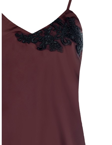 Top de cetim plissado com pormenores de renda Rinascimento