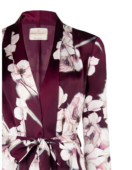 Casaco de quimono de cetim com cinto e dragonas a condizer Rinascimento