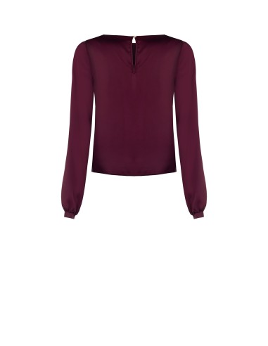 Blusa de cetim solta e esvoaçante Rinascimento