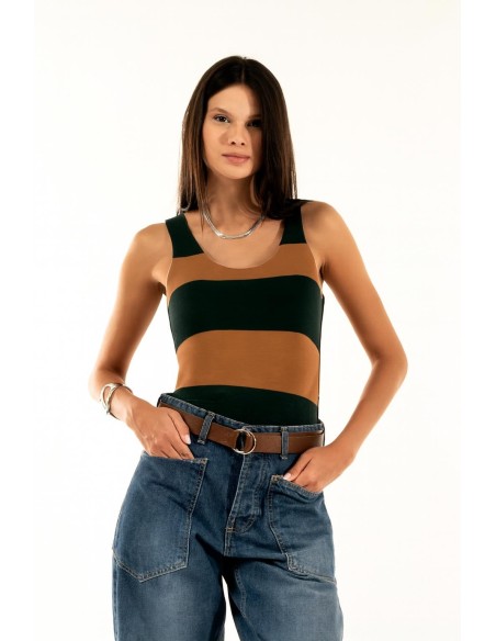 T-shirt de alças com forro Kontatto