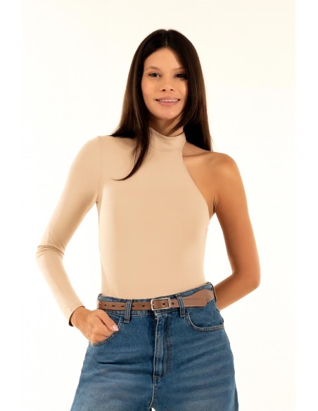 Body assimétrico Kontatto