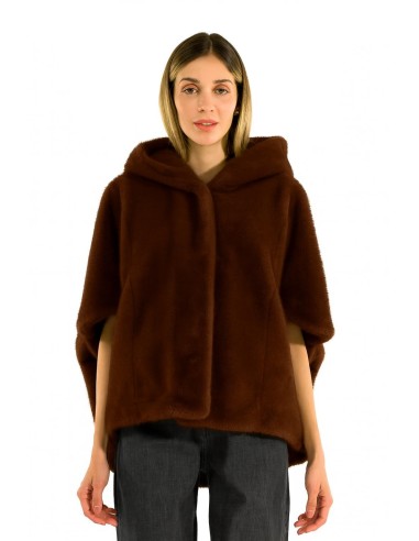 Manto de pele Kontatto