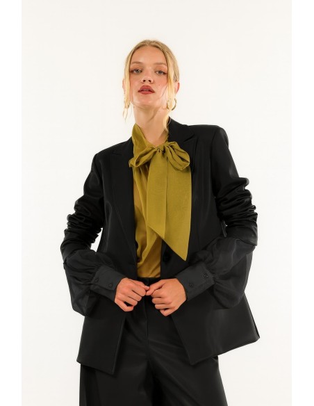 Blazer em pele sintética Kontatto