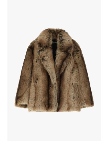 Pelo ecológico curto com inversões largas e volume Dixie