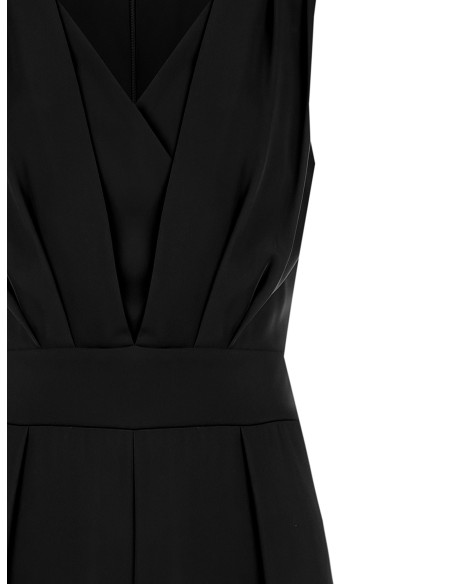 Fato Palazzo de tecido fluido com decote em V cruzado e laço nas costas Rinascimento