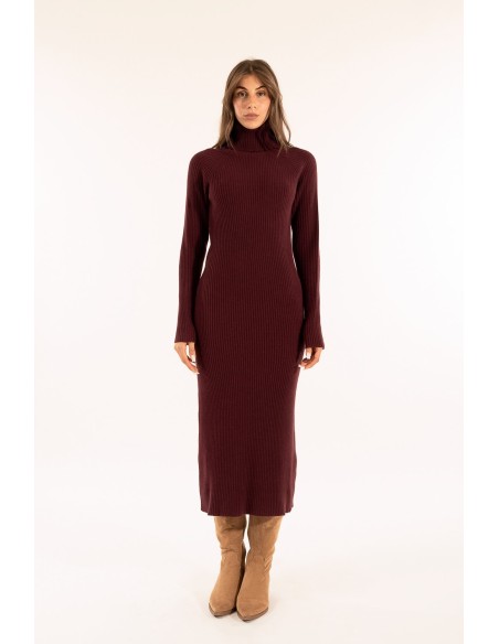 Vestido de gola alta com nervuras Kontatto