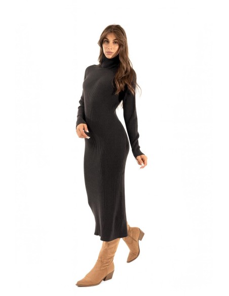 Vestido de gola alta com nervuras Kontatto