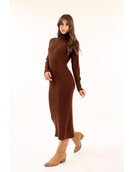 Vestido de gola alta com nervuras Kontatto