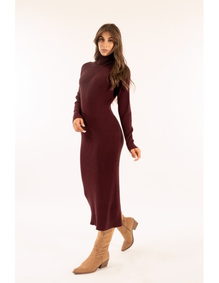 Vestido de gola alta com nervuras Kontatto