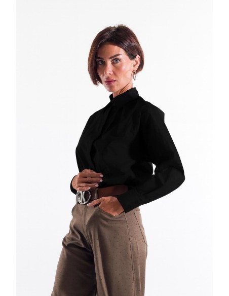 Sobre a camisa Kontatto