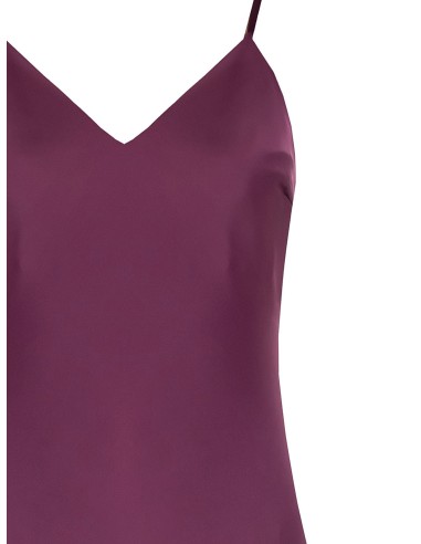 Vestido comprido de anágua de cetim com pormenores de renda Rinascimento