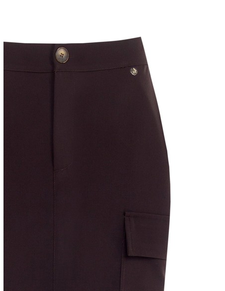 Saia tubinho cargo em tecido poliviscosa com fenda à frente Rinascimento