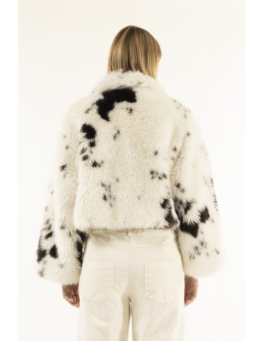 Casaco curto de pêlo estampado de vaca Kontatto