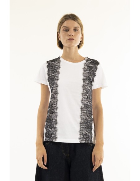 T-Shirt Renda Aplicações Kontatto