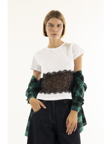 T-shirt combinada com renda Kontatto