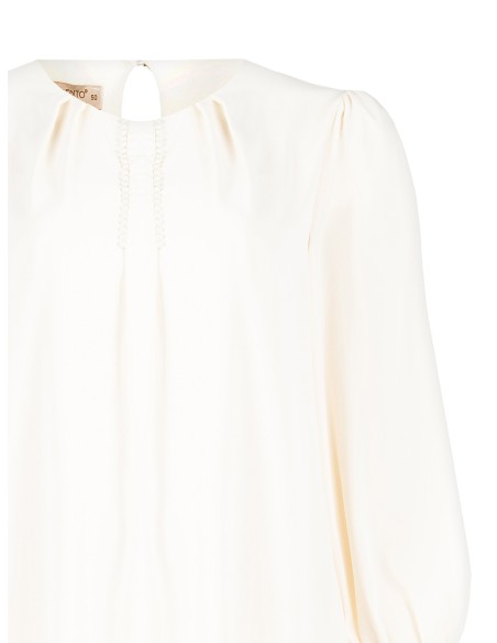 Blusa Curvy Ampla em Cetim Opaco com Detalhe de Pérolas Rinascimento Curvy