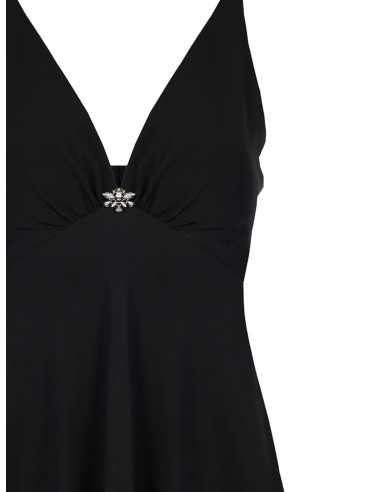 Top acinturado em cetim decotado com copas e broche joia Rinascimento