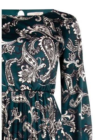 Vestido Curvy a Roda Plissado em Cetim Rinascimento Curvy