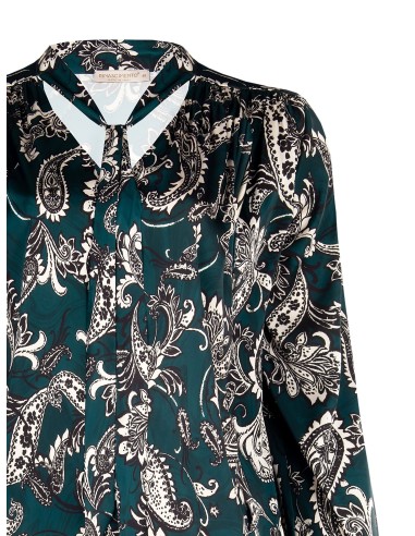 Blusa Curvy Ampla e Fluida em Cetim Estampa Paisley com Mini-gravata Rinascimento Curvy