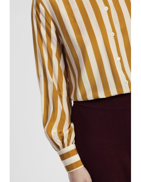 Camisa às Riscas Verticais com Mangas Amplas Dixie