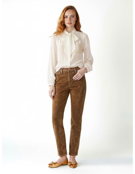 Calças retas em veludo elástico com efeito denim delavé Rinascimento