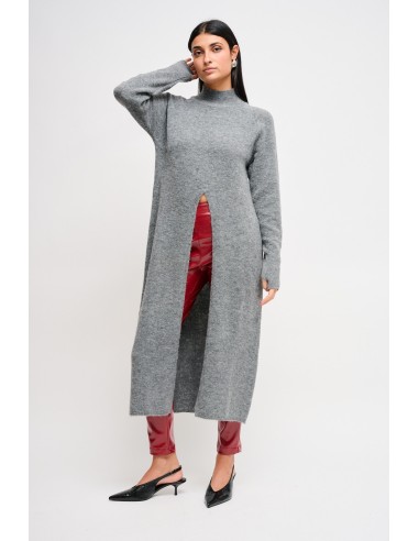 Malha longa com fenda Maryley