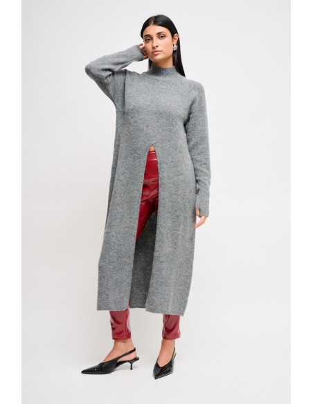 Malha longa com fenda Maryley