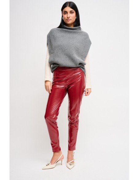 Calças em Vinil Maryley