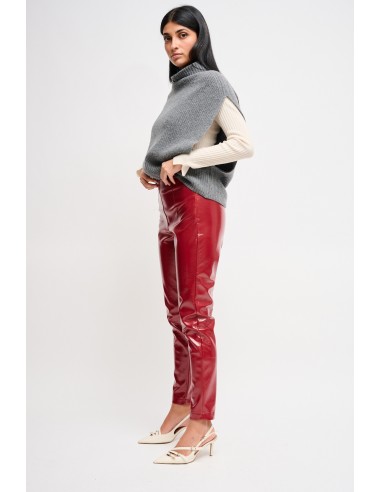 Calças em Vinil Maryley