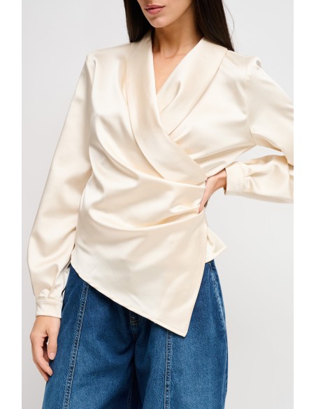 Blusa com barra assimétrica Maryley