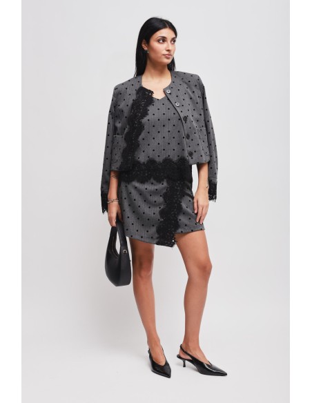 Top às bolinhas com inserções em renda Maryley