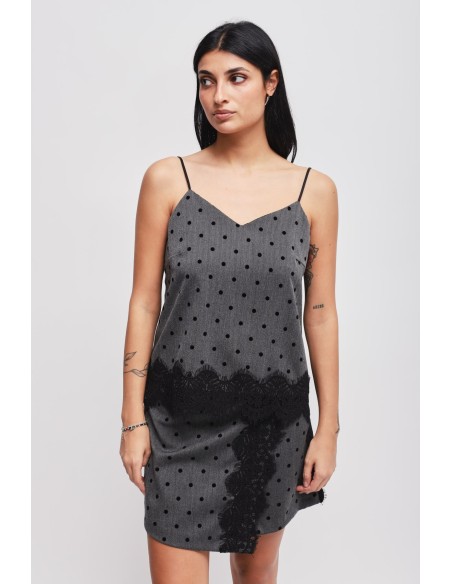 Top aos poás com inserções em renda Maryley