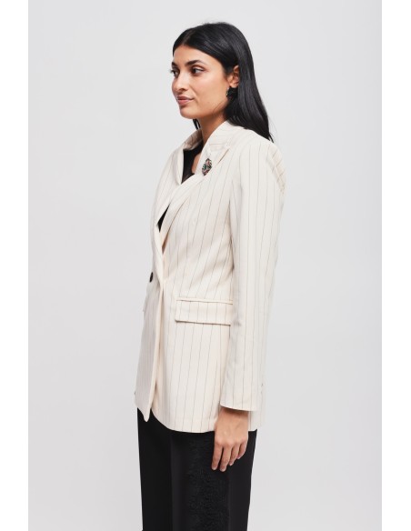Blazer riscado com broche Maryley