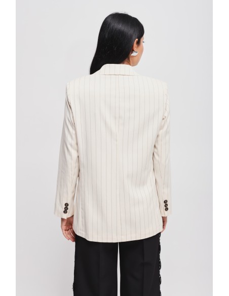Blazer Riscado Com Broche Maryley