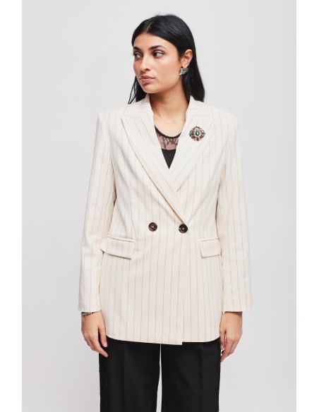 Blazer riscado com broche Maryley