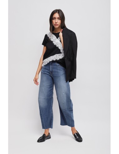 T-Shirt com detalhes em renda Maryley