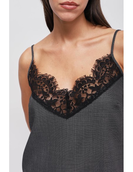 Top com renda Maryley