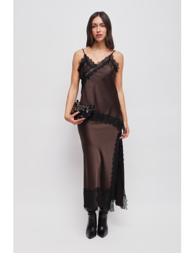 Saia Longa em Cetim com Renda Maryley